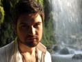 Василий Бондарчук спел на английском с участницей «ВИА Гра»