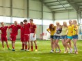 Машу Собко научили играть в футбол блондинки!